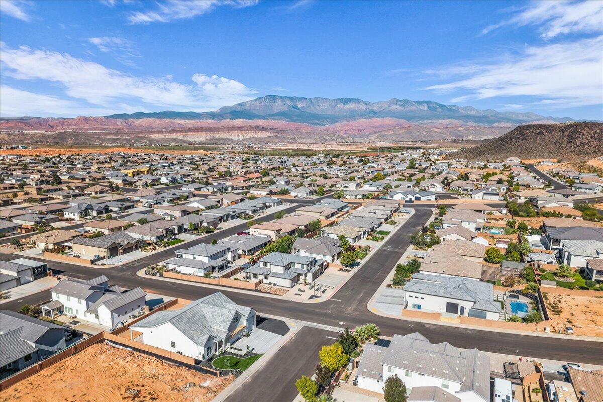 DIXIE SPRINGS - Residential