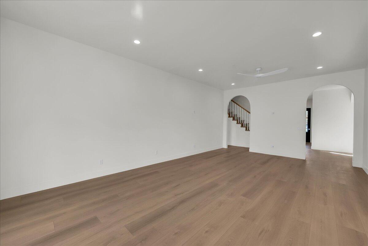 DIXIE SPRINGS - Residential