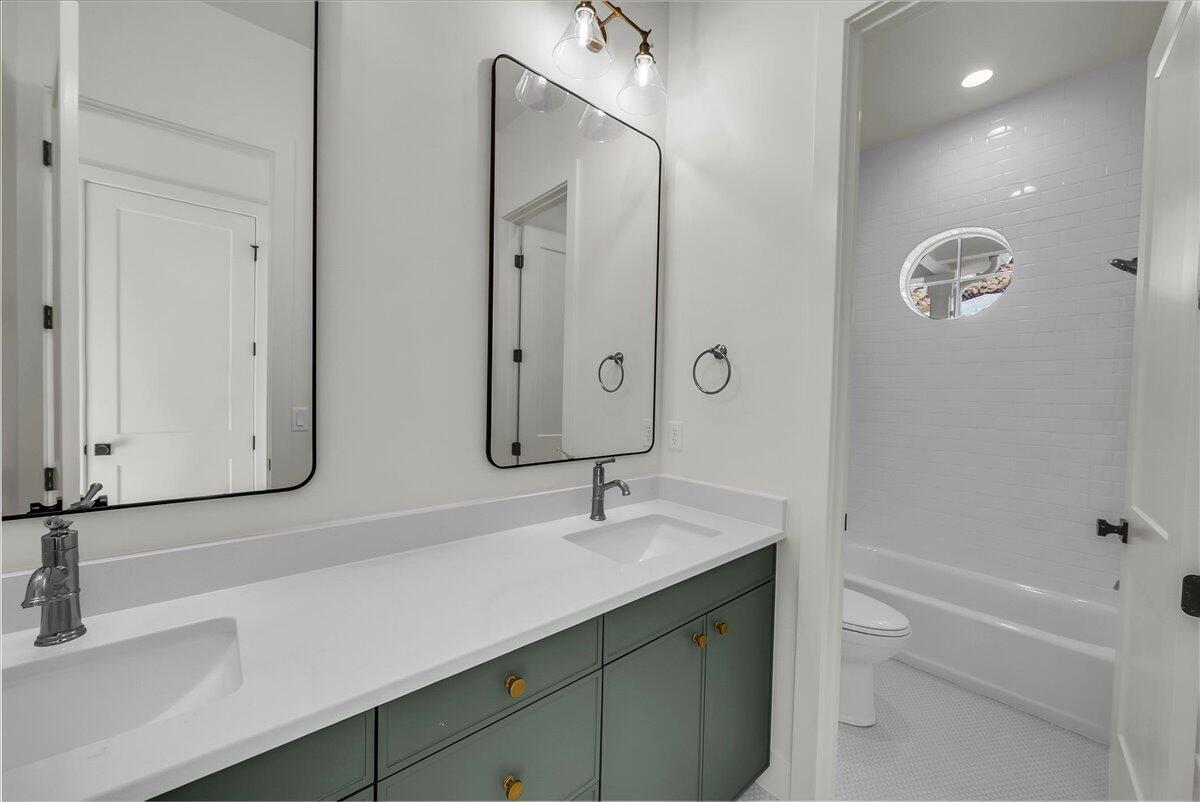 DIXIE SPRINGS - Residential