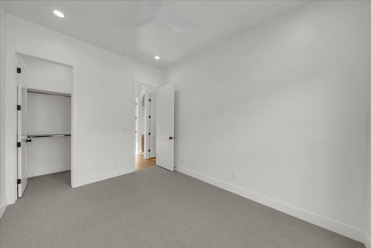 DIXIE SPRINGS - Residential