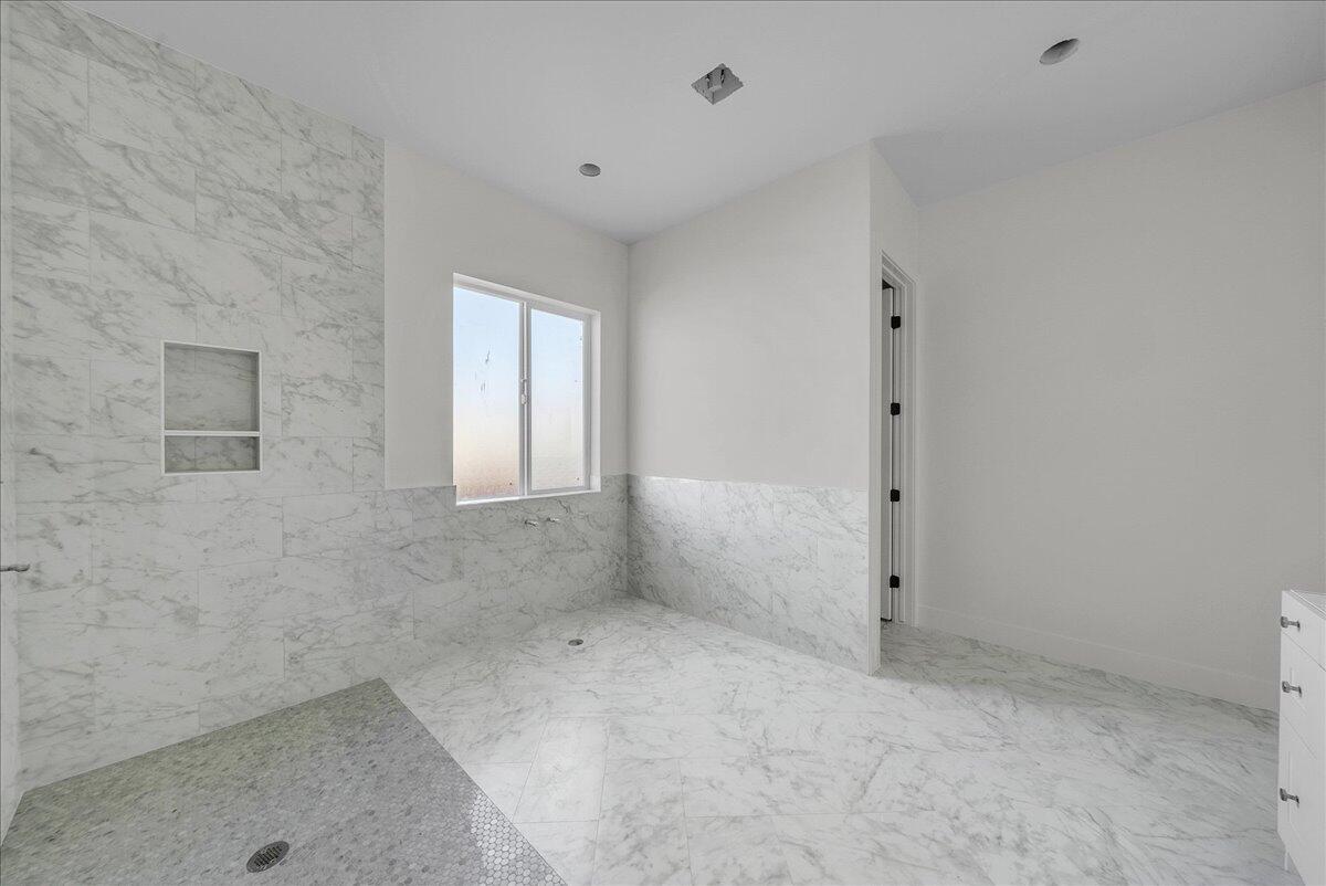 DIXIE SPRINGS - Residential