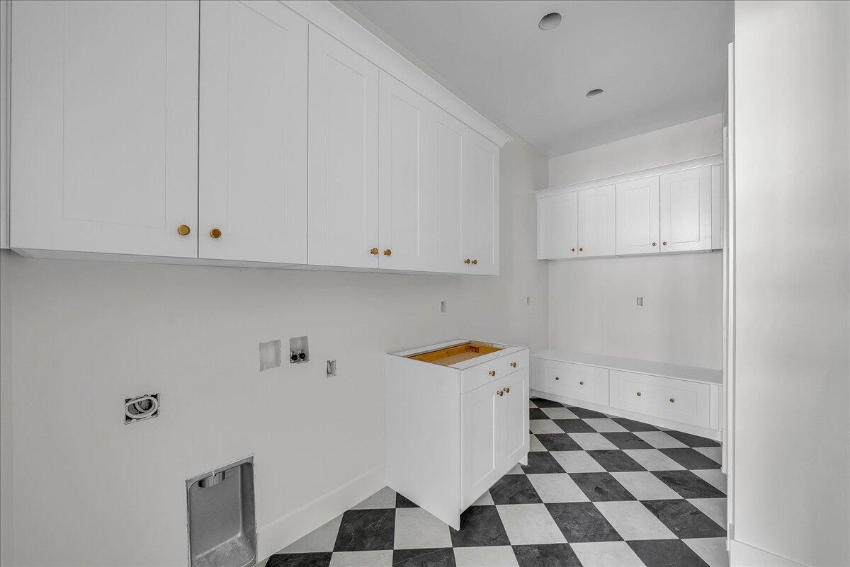 DIXIE SPRINGS - Residential