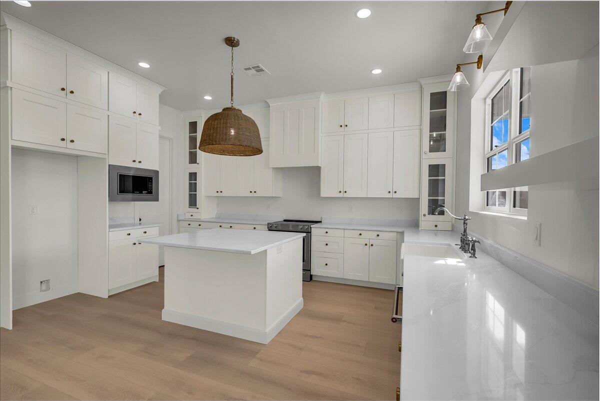 DIXIE SPRINGS - Residential