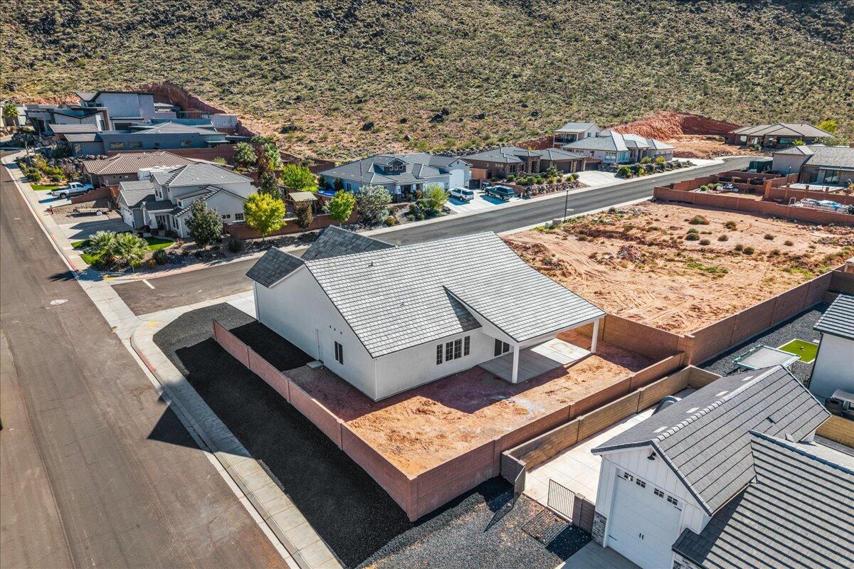 DIXIE SPRINGS - Residential