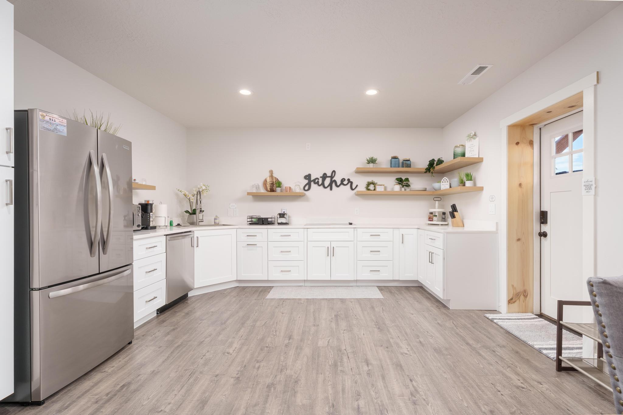 APPLE VALLEY RANCH GOOSEBERRY - Residential