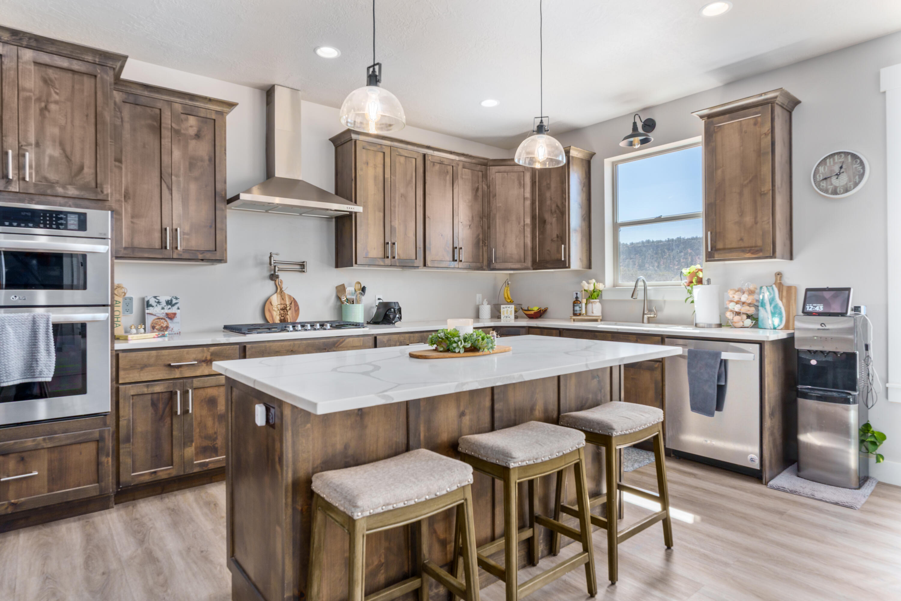 APPLE VALLEY RANCH GOOSEBERRY - Residential