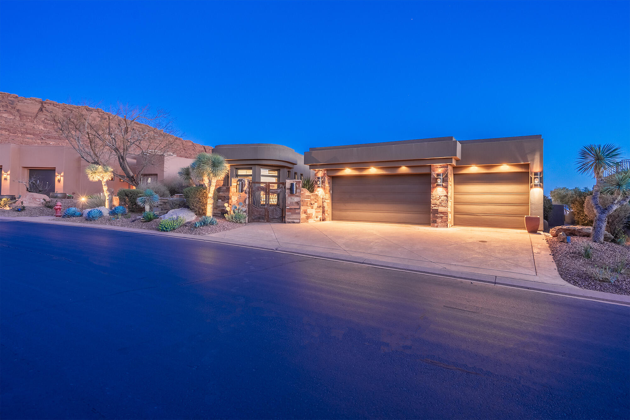 CLIFFS OF SNOW CANYON - Residential