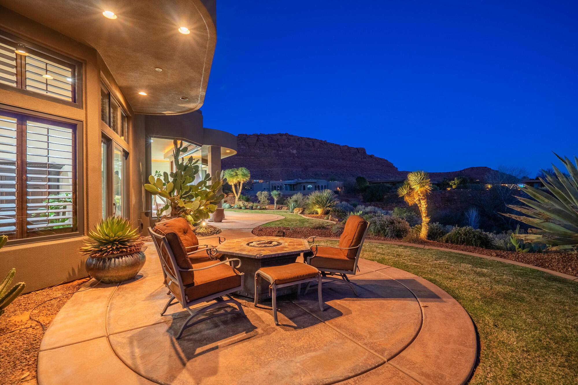 CLIFFS OF SNOW CANYON - Residential