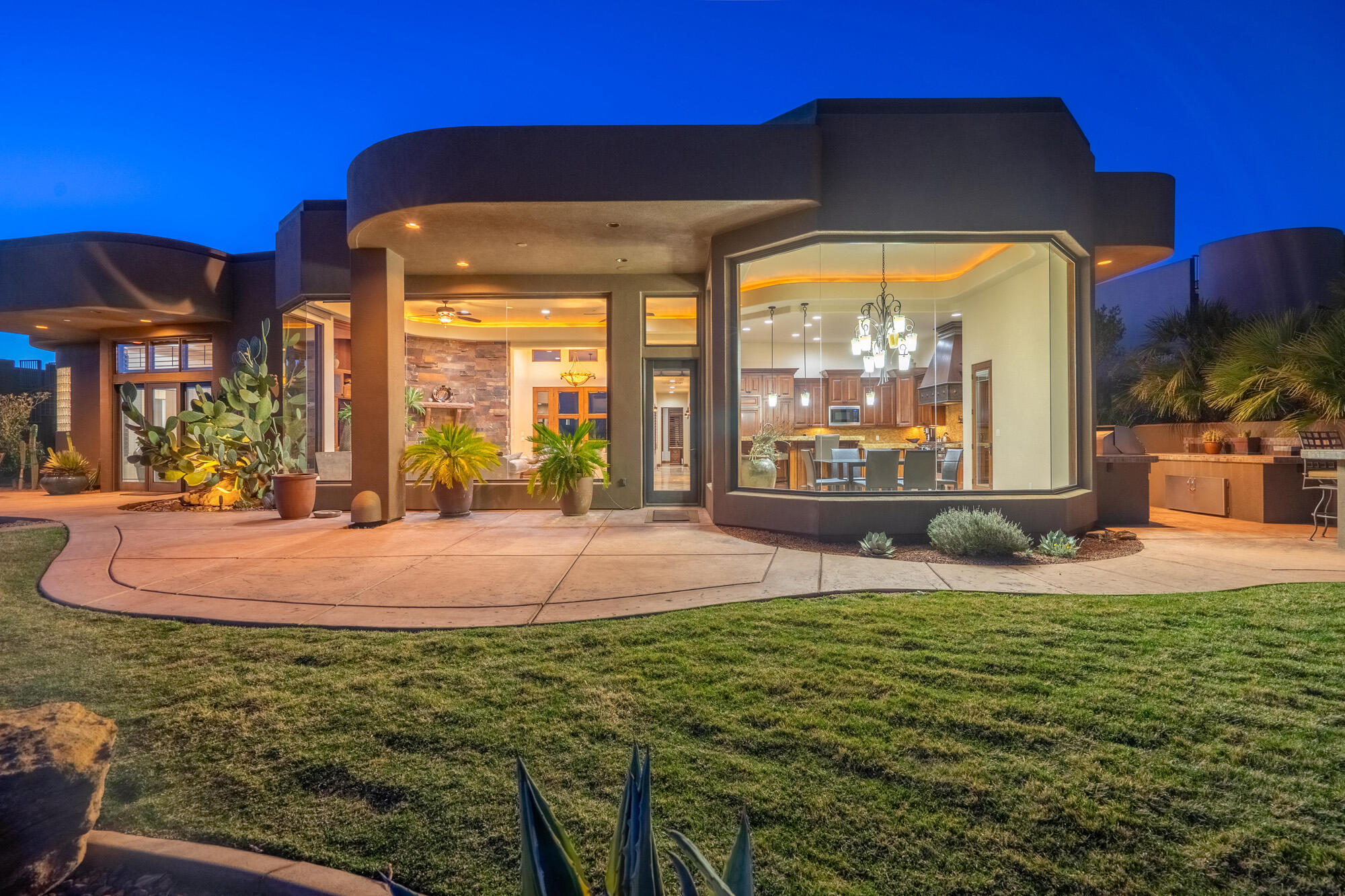 CLIFFS OF SNOW CANYON - Residential