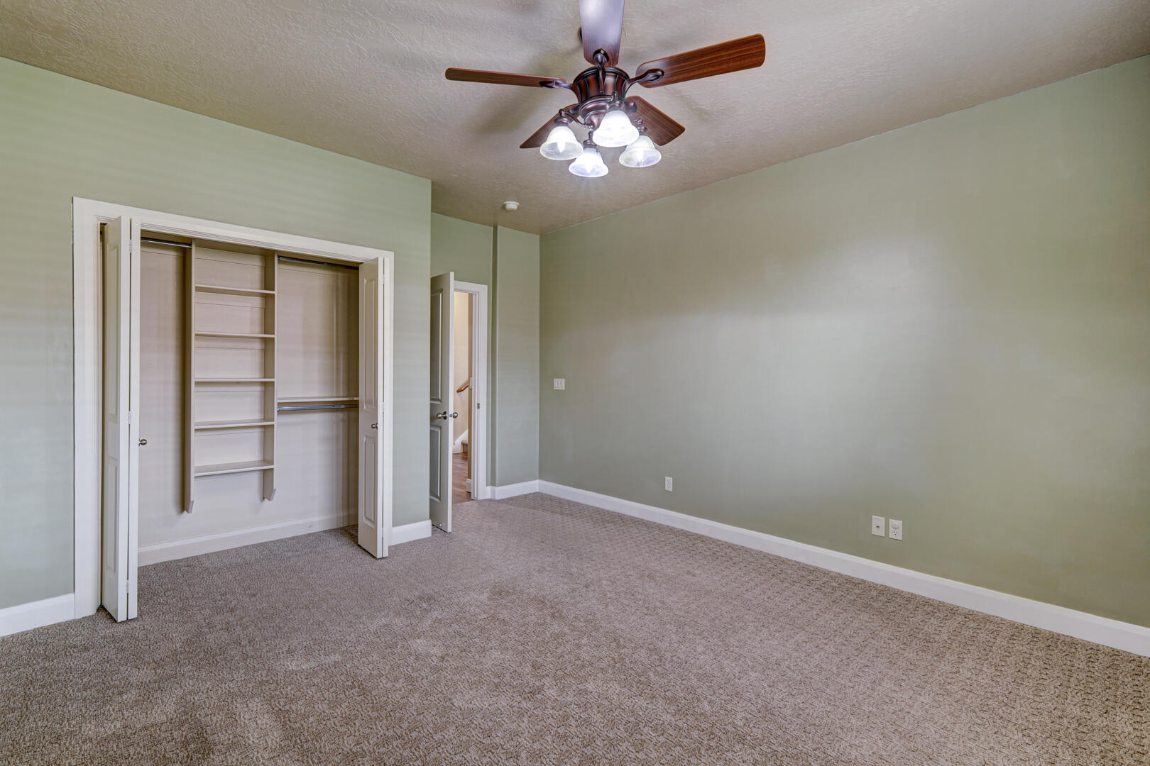 ESTATES AT HIDDEN VALLEY - Residential
