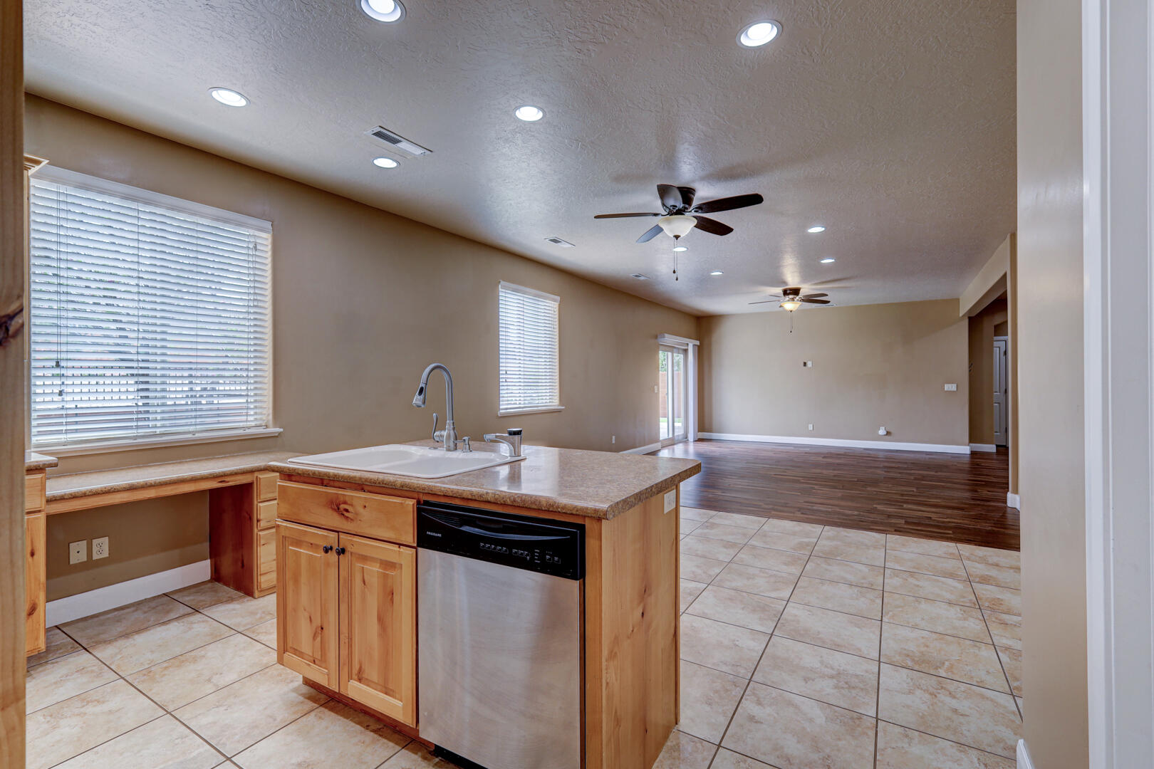 ESTATES AT HIDDEN VALLEY - Residential
