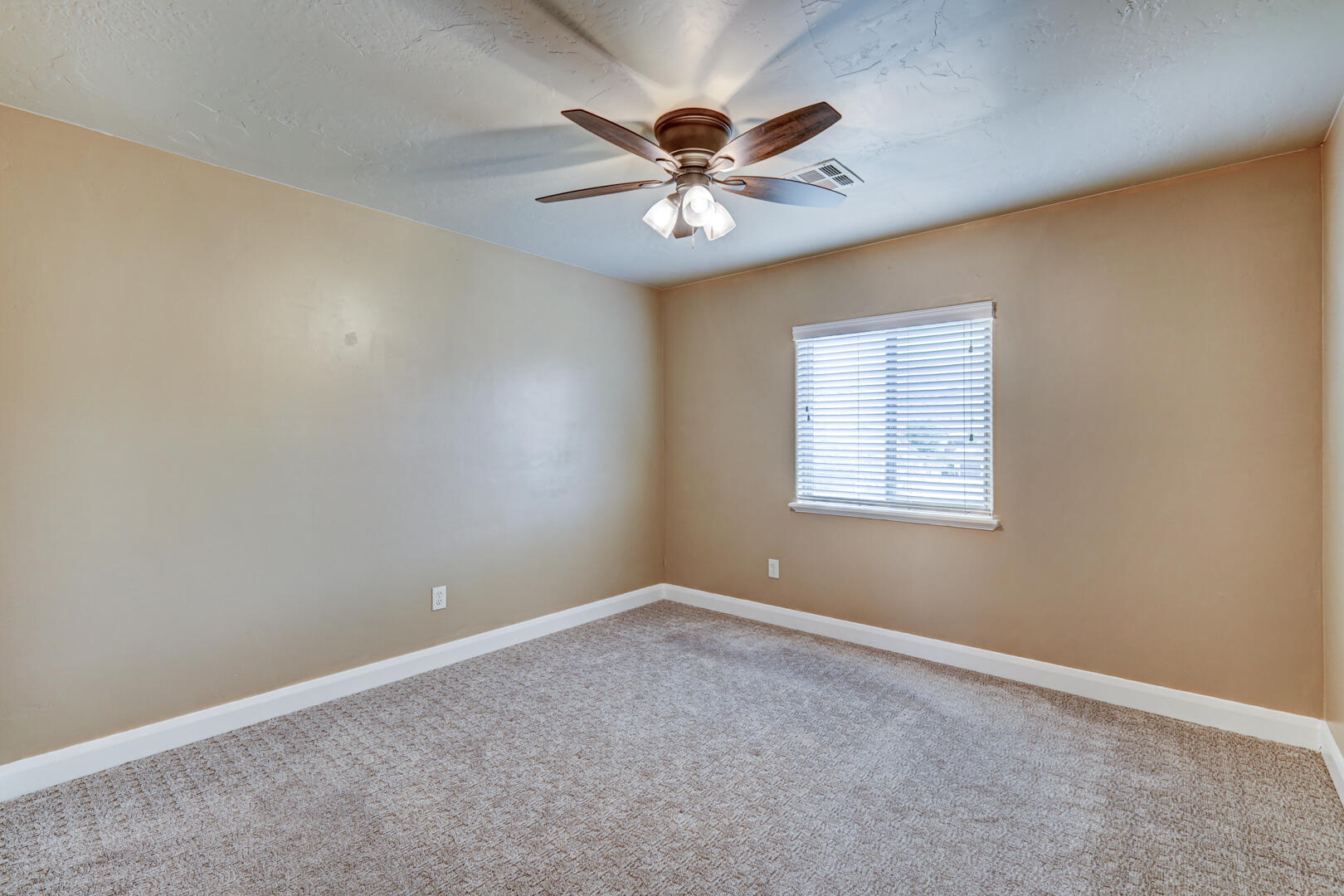 ESTATES AT HIDDEN VALLEY - Residential