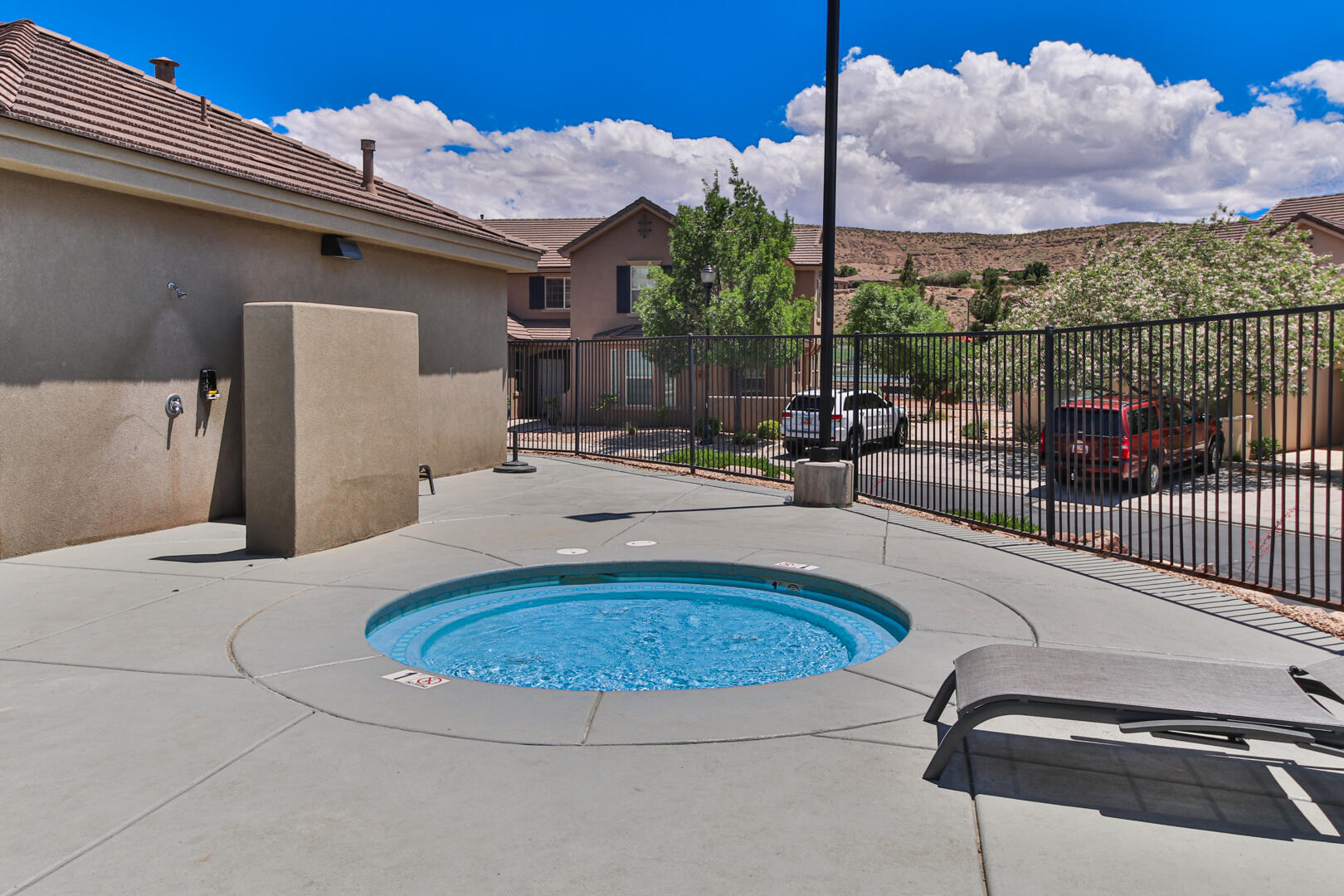 ESTATES AT HIDDEN VALLEY - Residential