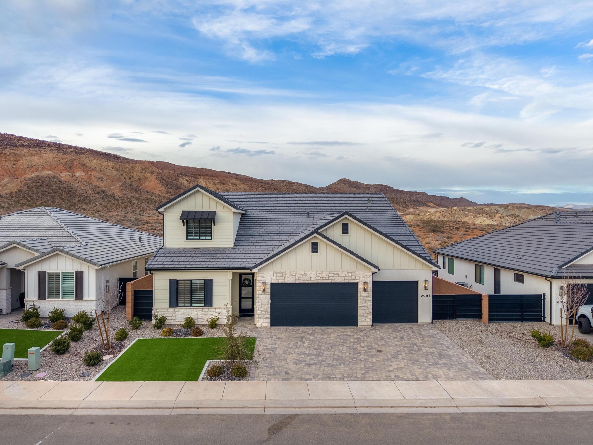 RED MESA AT SUNRISE VALLEY - Residential