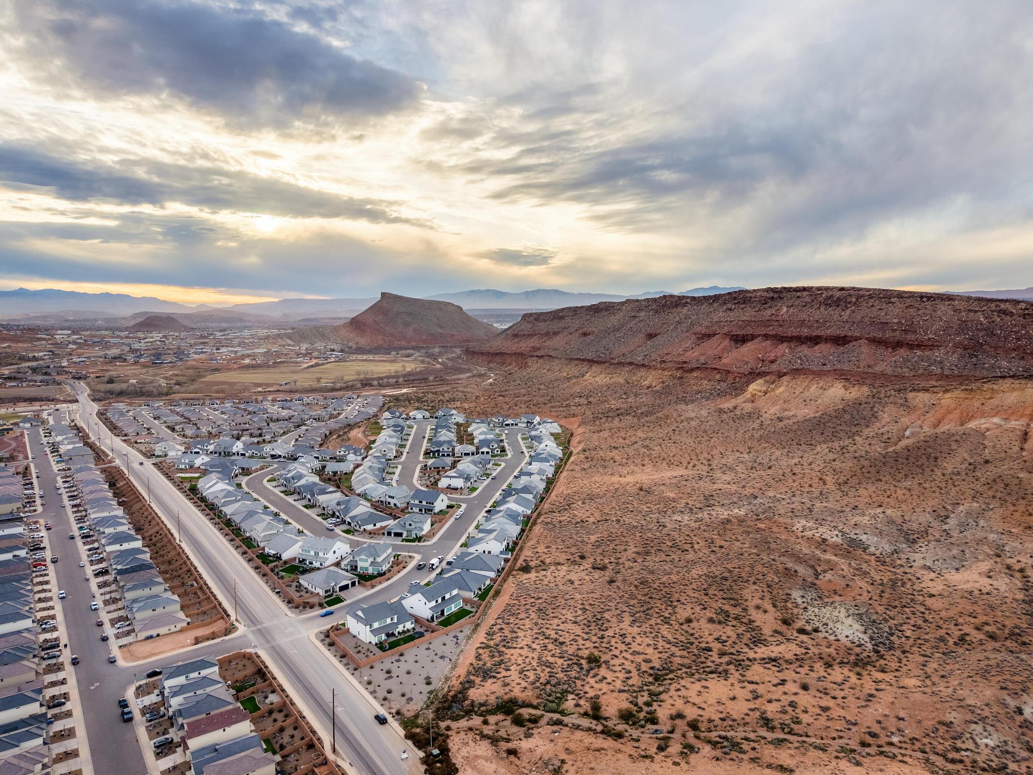 RED MESA AT SUNRISE VALLEY - Residential