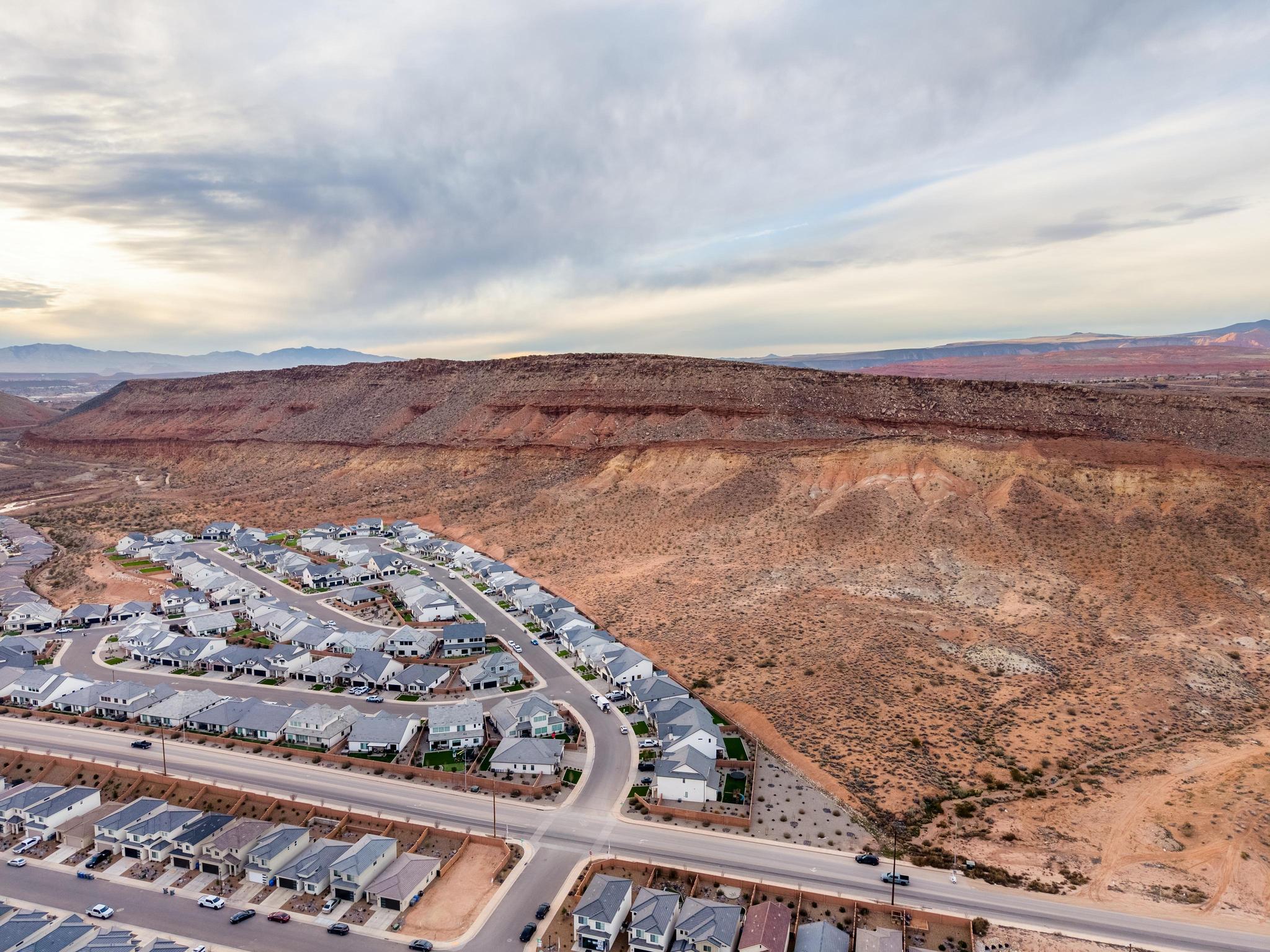 RED MESA AT SUNRISE VALLEY - Residential