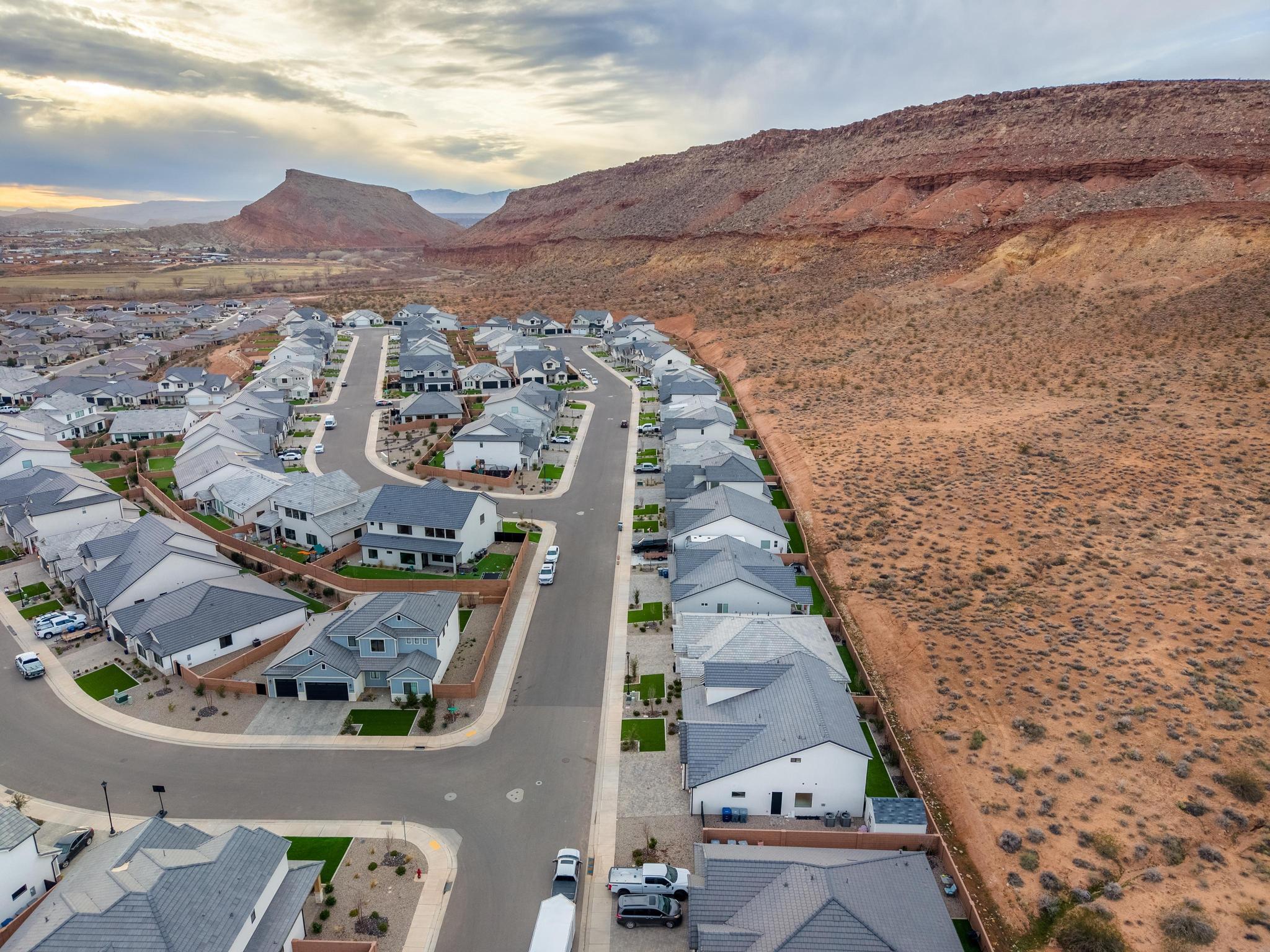 RED MESA AT SUNRISE VALLEY - Residential