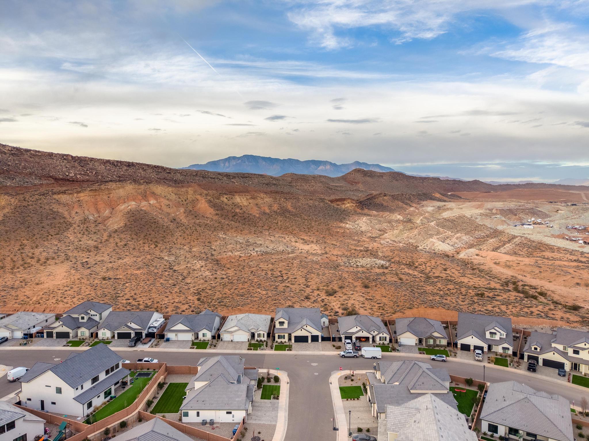 RED MESA AT SUNRISE VALLEY - Residential
