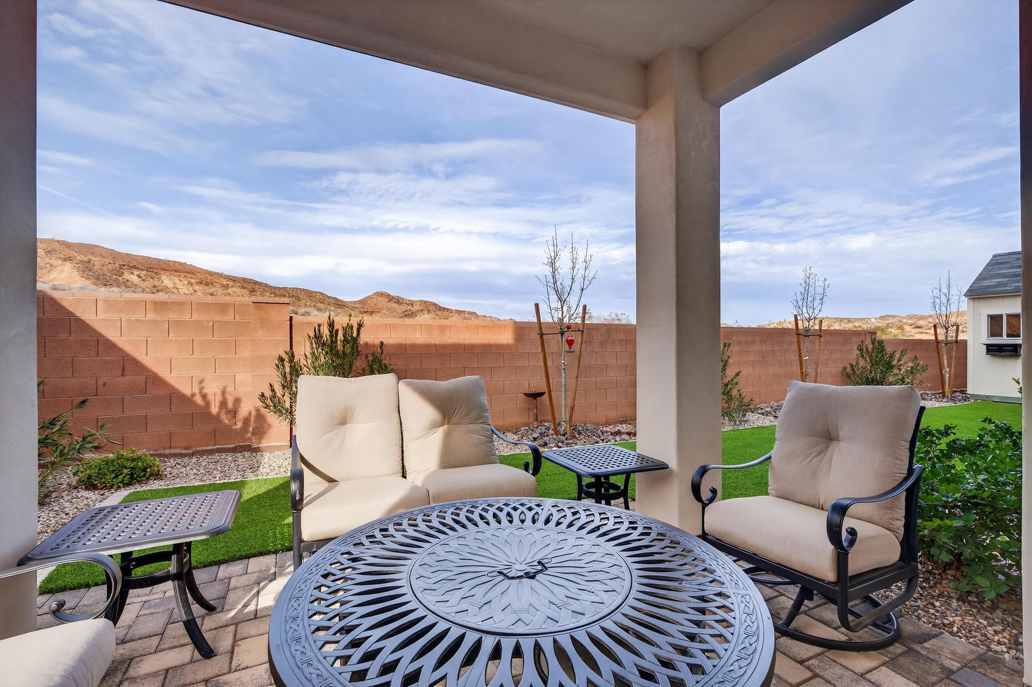 RED MESA AT SUNRISE VALLEY - Residential