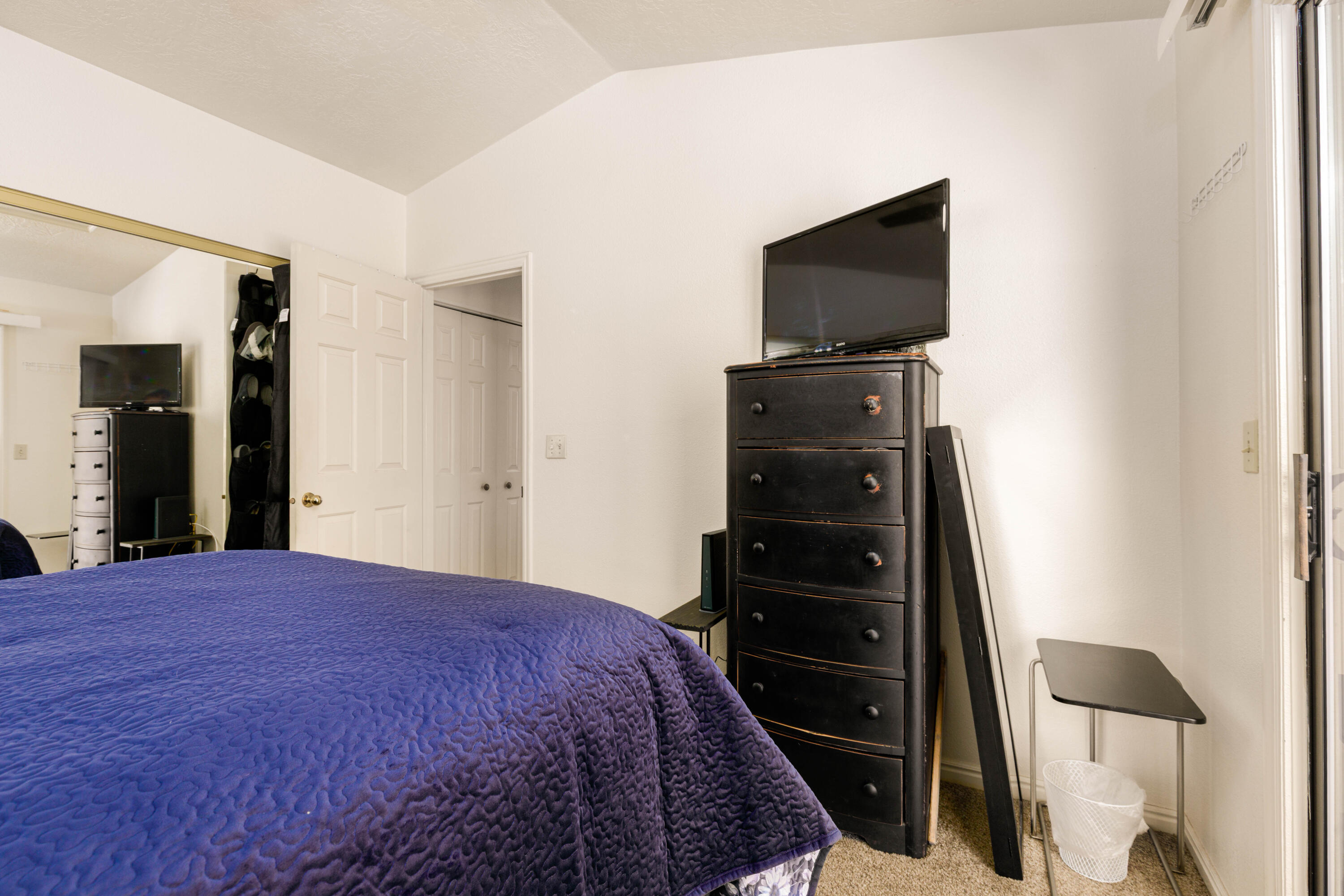 DIXIE DOWNS RV RESORT - Residential