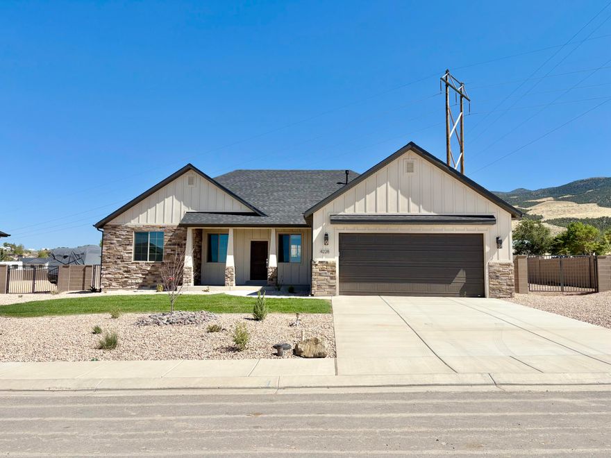 MOVE IN READY! 

Welcome to this beautiful new home in the desirable Sunview Estates neighborhood! Situated on a spacious 0.5-acre lot, this thoughtfully designed property features 3 bedrooms, 2 bathrooms, and a bright, open-concept floor plan perfect for modern living. You'll love the spacious kitchen and great room, ideal for entertaining, and the seamless flow to the covered back patio, where you can relax and enjoy the peaceful surroundings. The home includes a 2-car garage, front yard landscaping, and a fully fenced backyard, offering both curb appeal and functionality. With 3,600 sq ft of potential, the unfinished basement provides an incredible opportunity to expand your living space exactly how you want it  whether that means additional bedrooms, a home gym, theater room, or more.