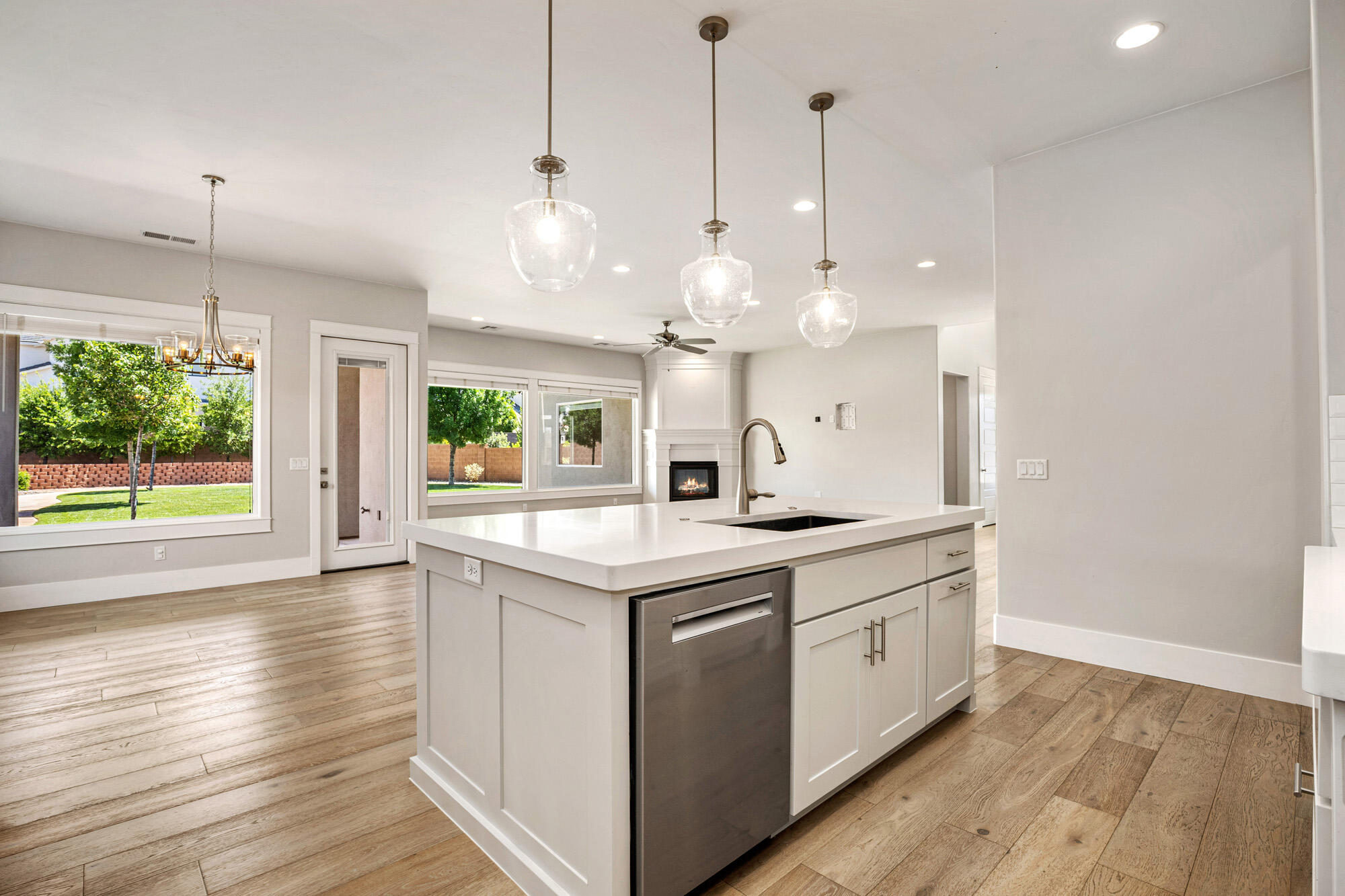 STEEPLECHASE AT WASHINGTON FIELDS - Residential