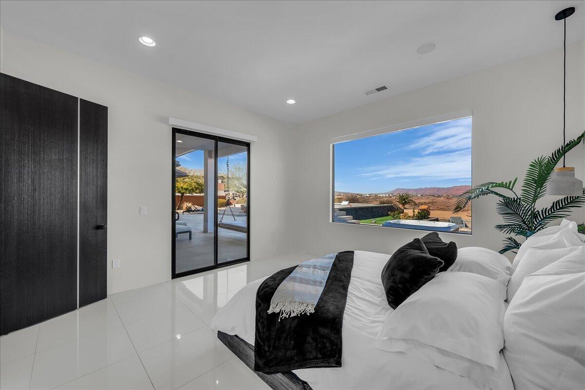 TUSCANY HILLS - Residential