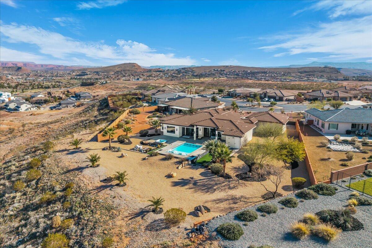 TUSCANY HILLS - Residential