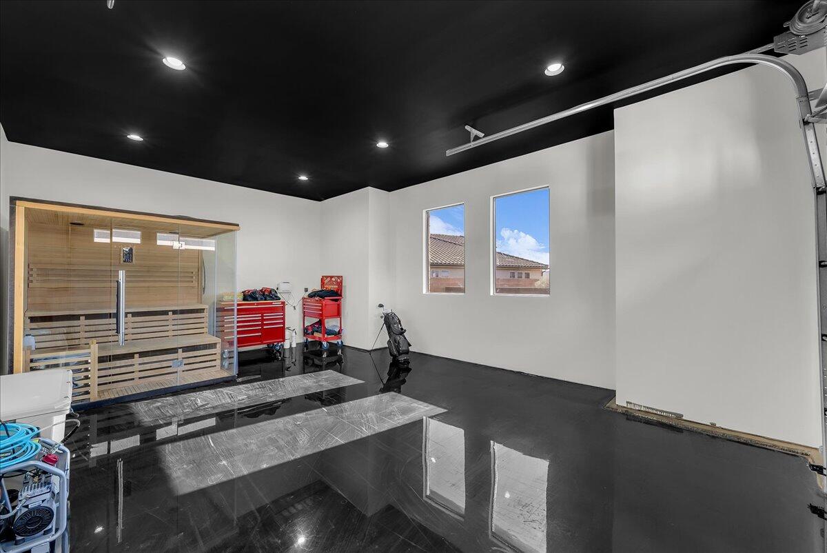 TUSCANY HILLS - Residential