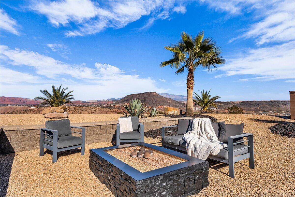 TUSCANY HILLS - Residential