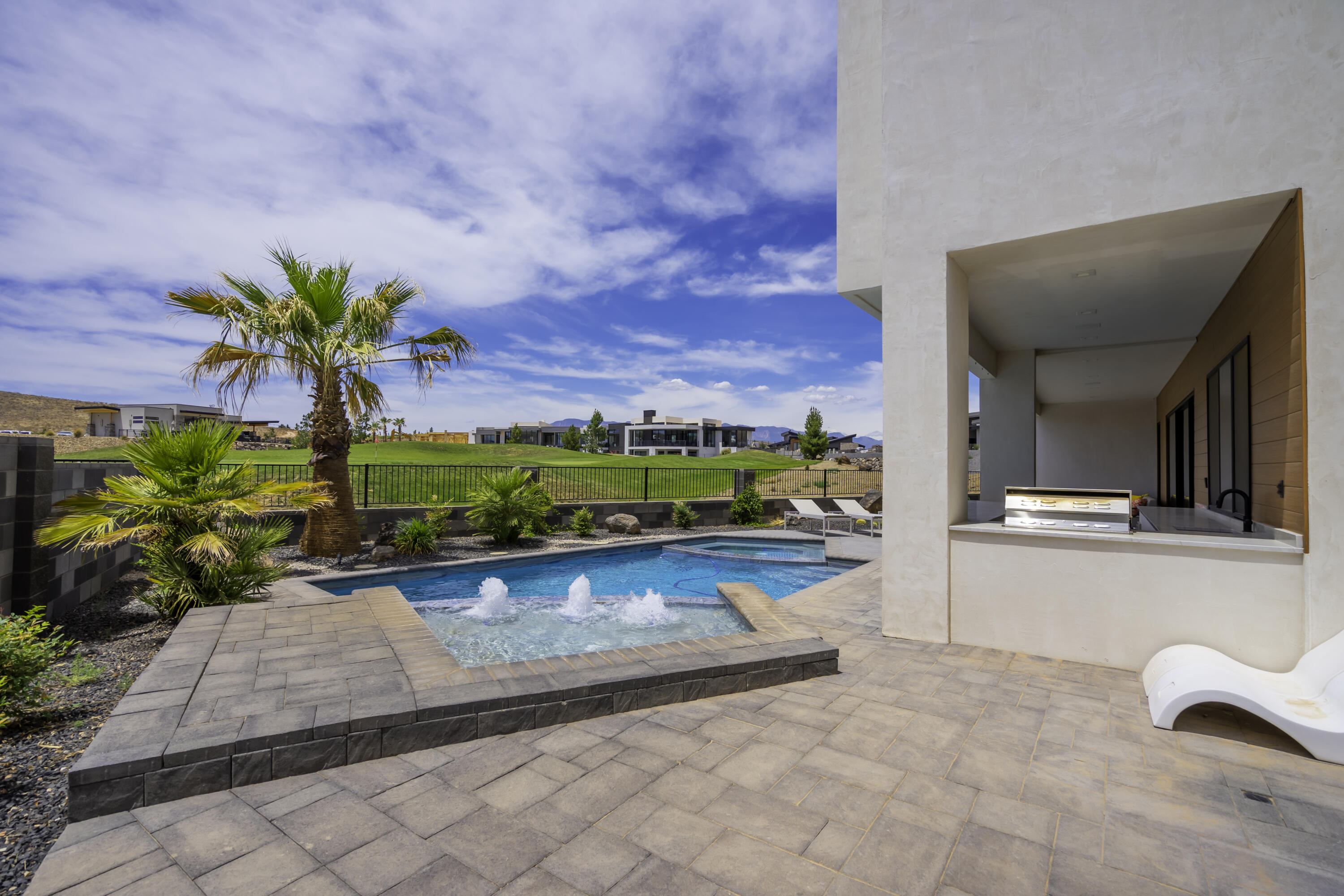 CLIFF VIEW EST AT COPPER ROCK - Residential