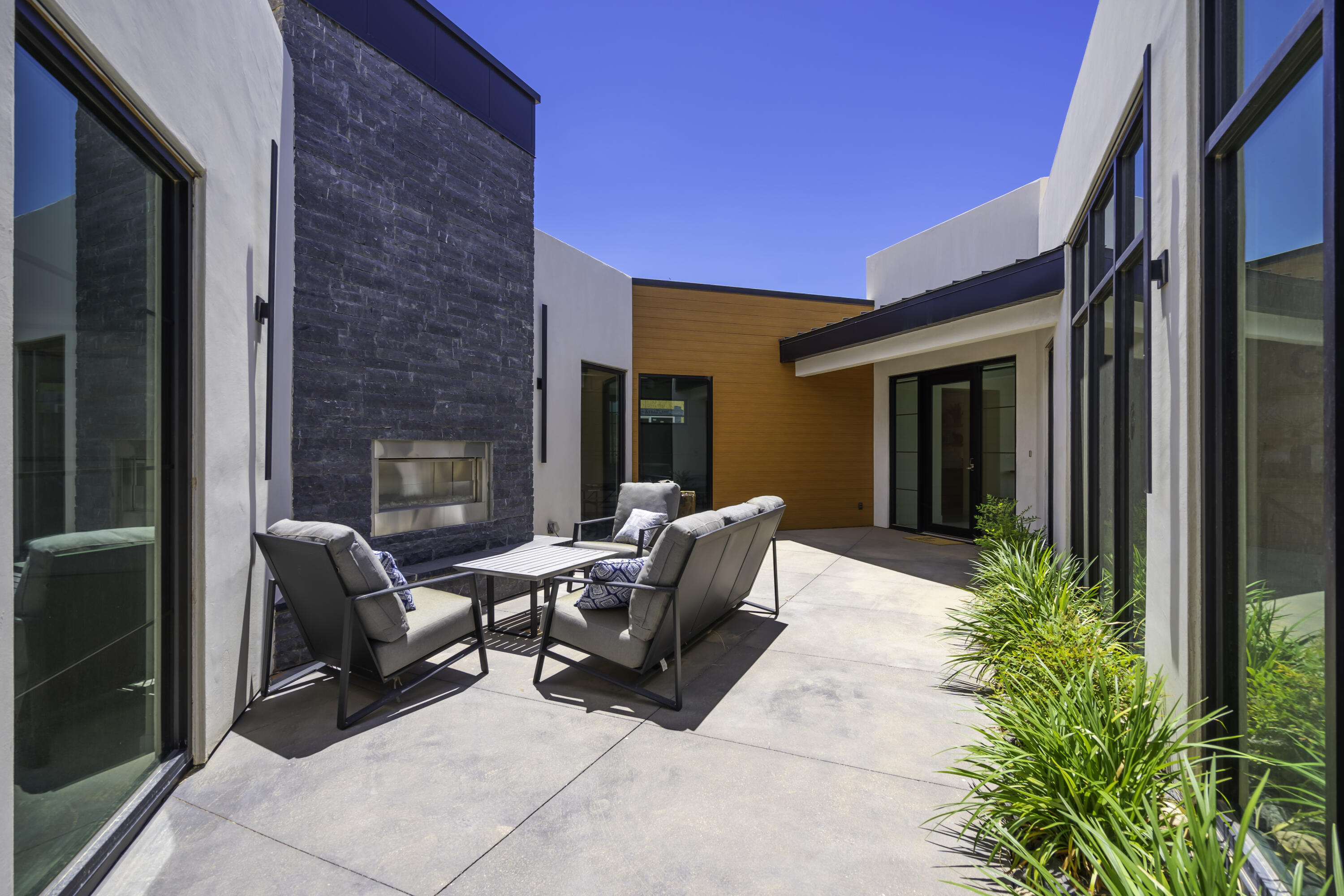 CLIFF VIEW EST AT COPPER ROCK - Residential