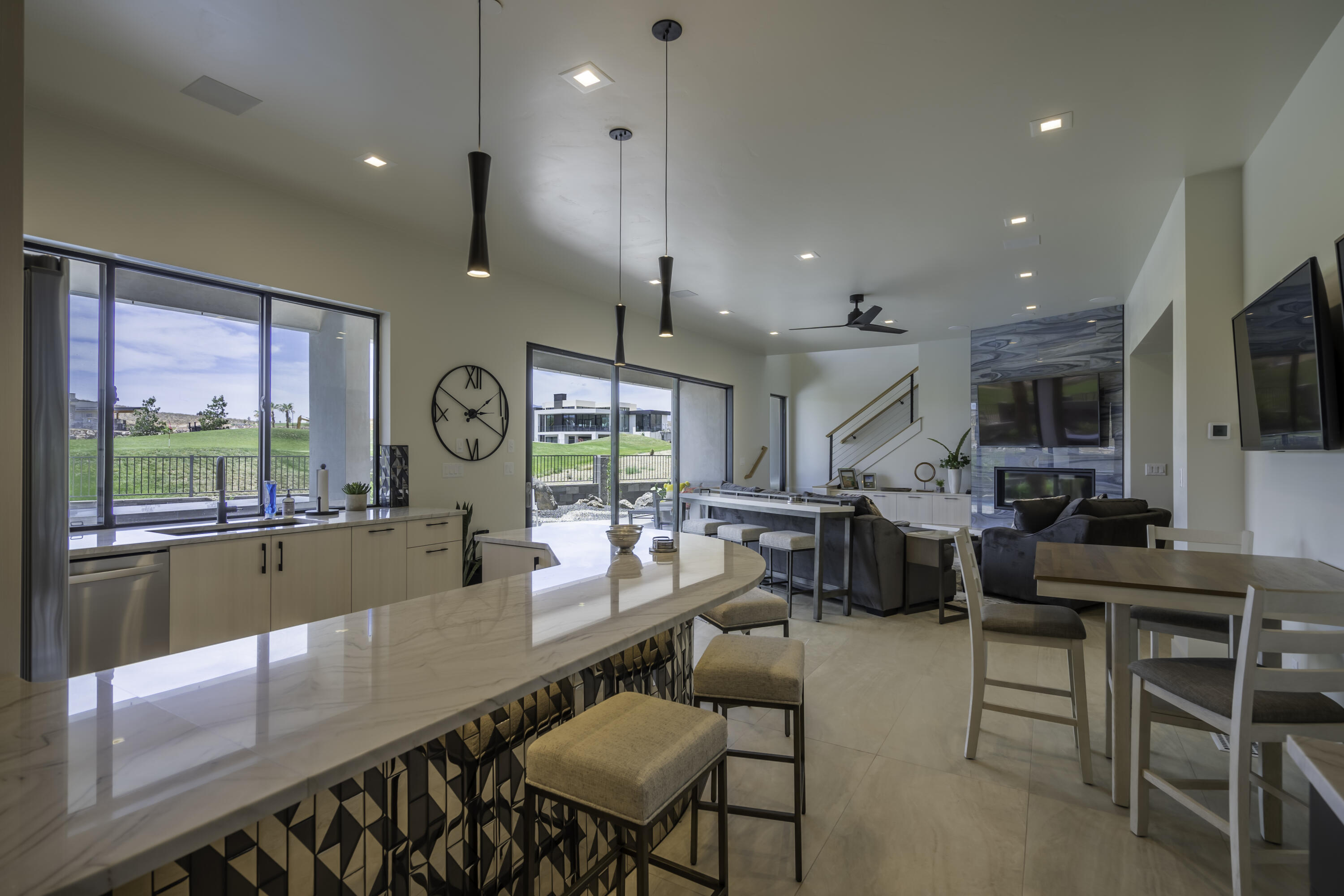 CLIFF VIEW EST AT COPPER ROCK - Residential