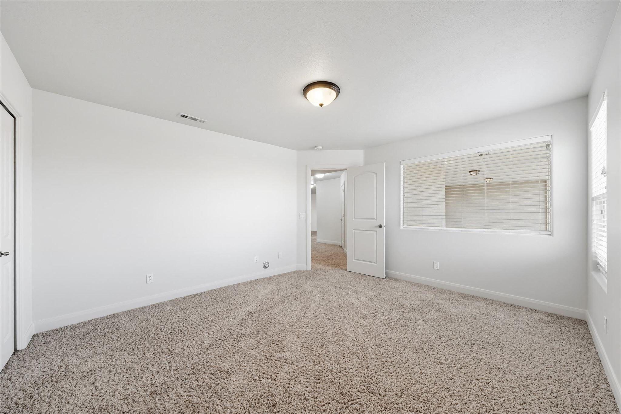 VERDE RIDGE - Residential