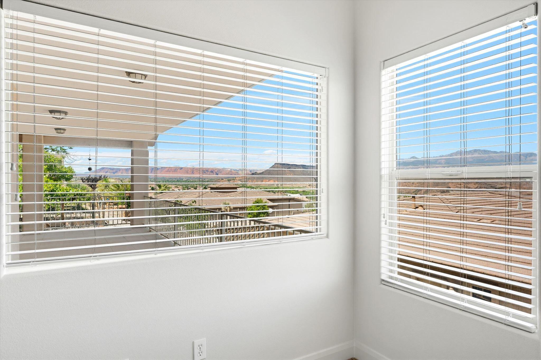 VERDE RIDGE - Residential