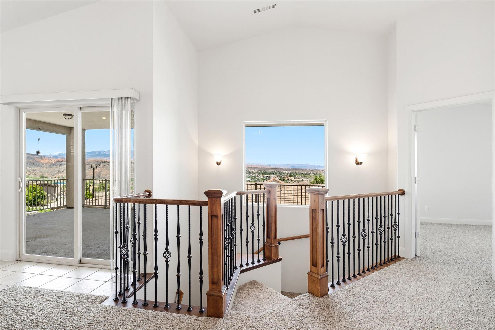 VERDE RIDGE - Residential