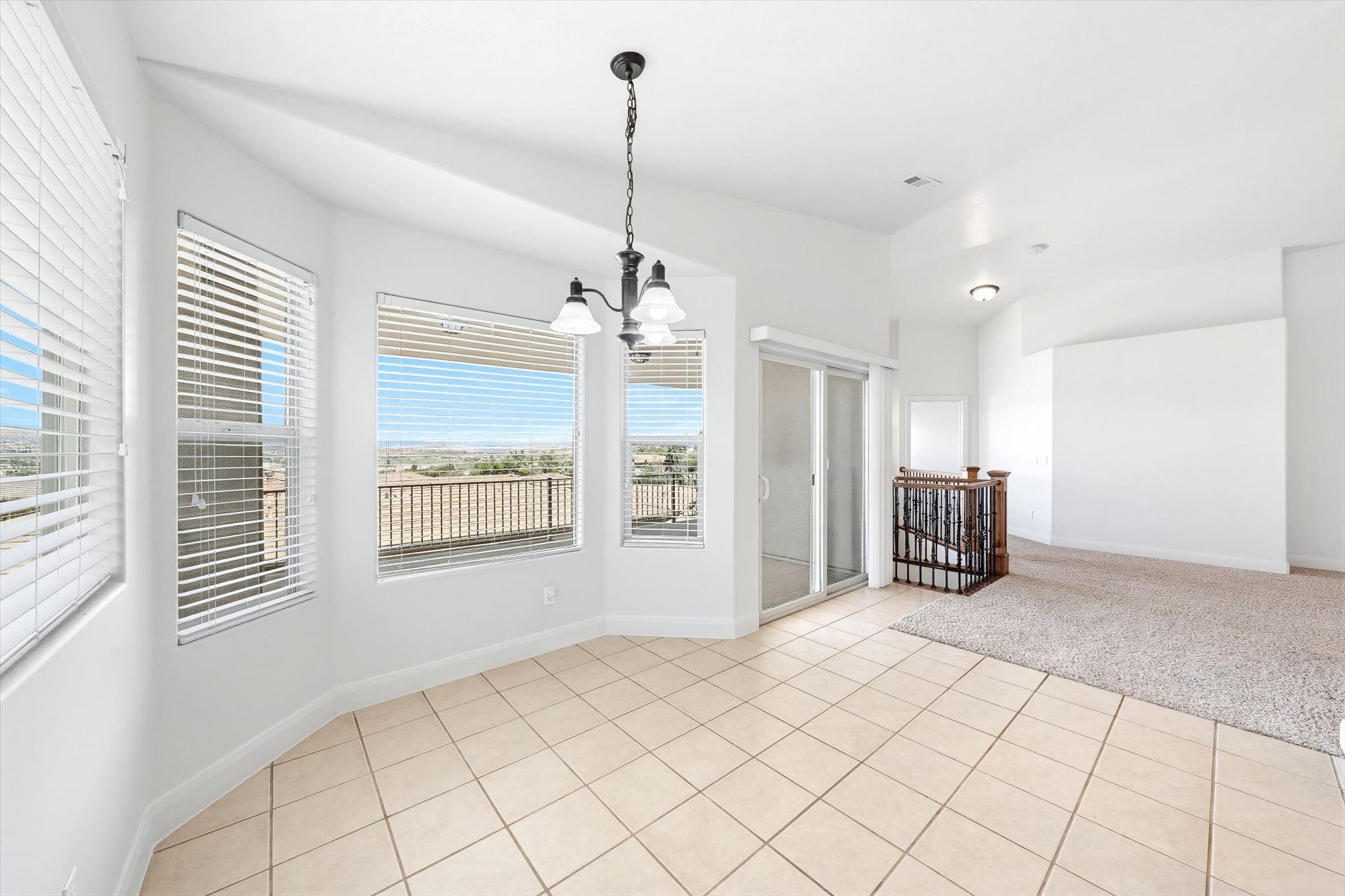 VERDE RIDGE - Residential