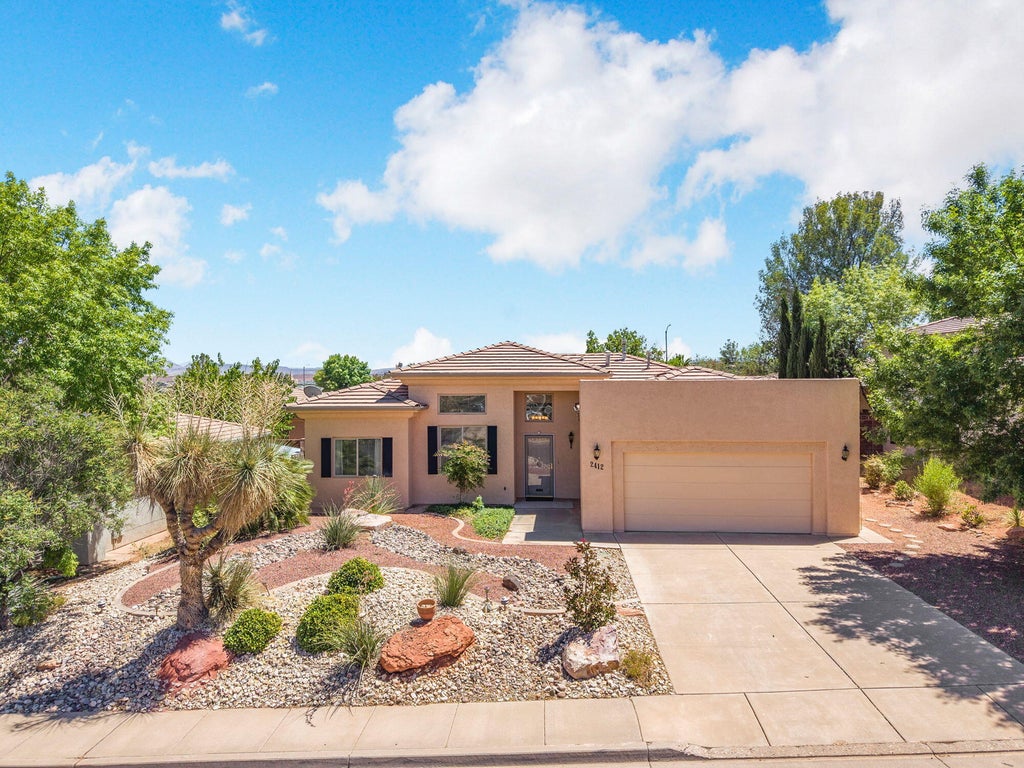Photo of 2412 E 50 S, Saint George, UT 84790 (MLS # 26-273811)