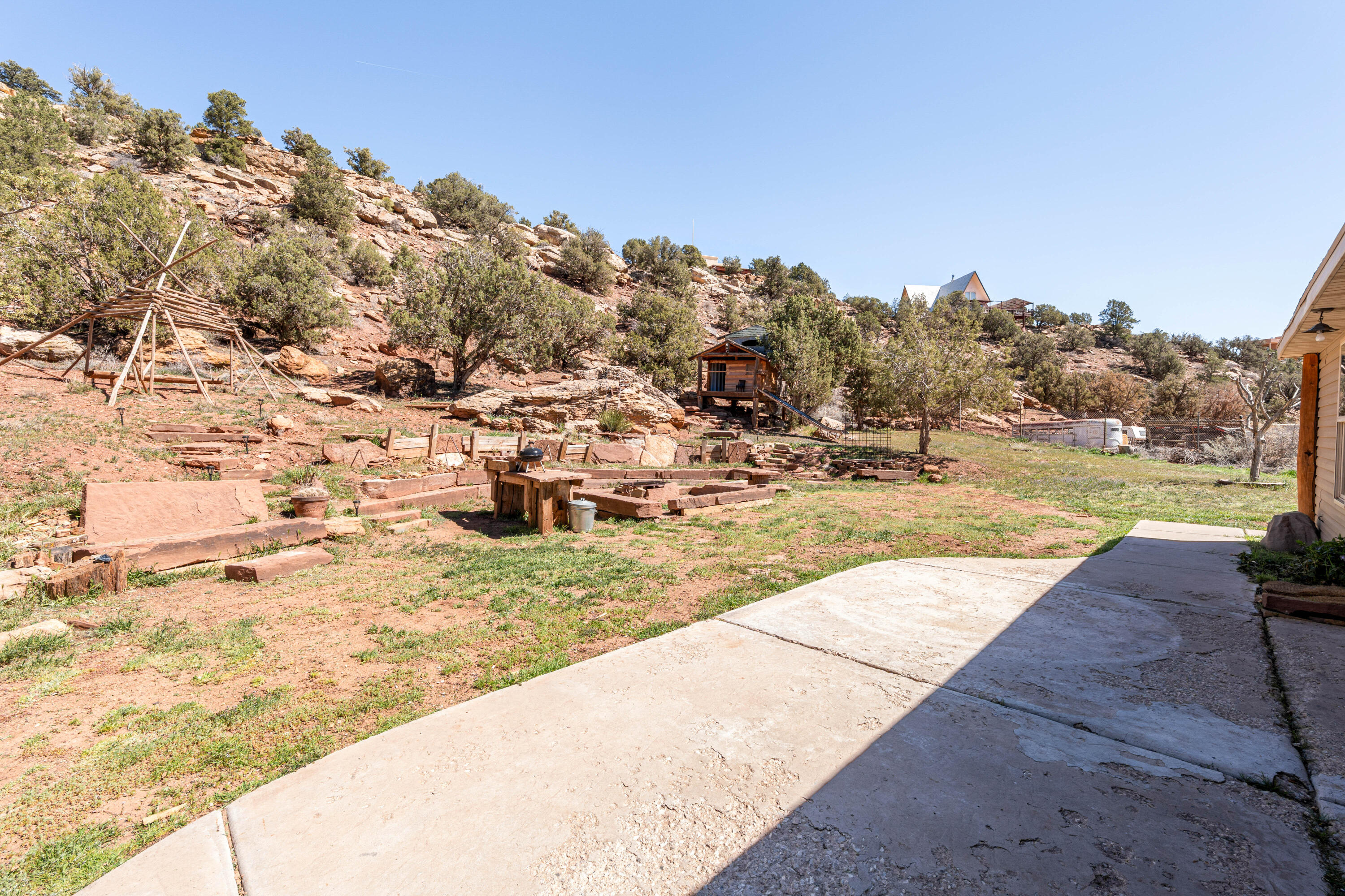 APPLE VALLEY RANCH - Residential