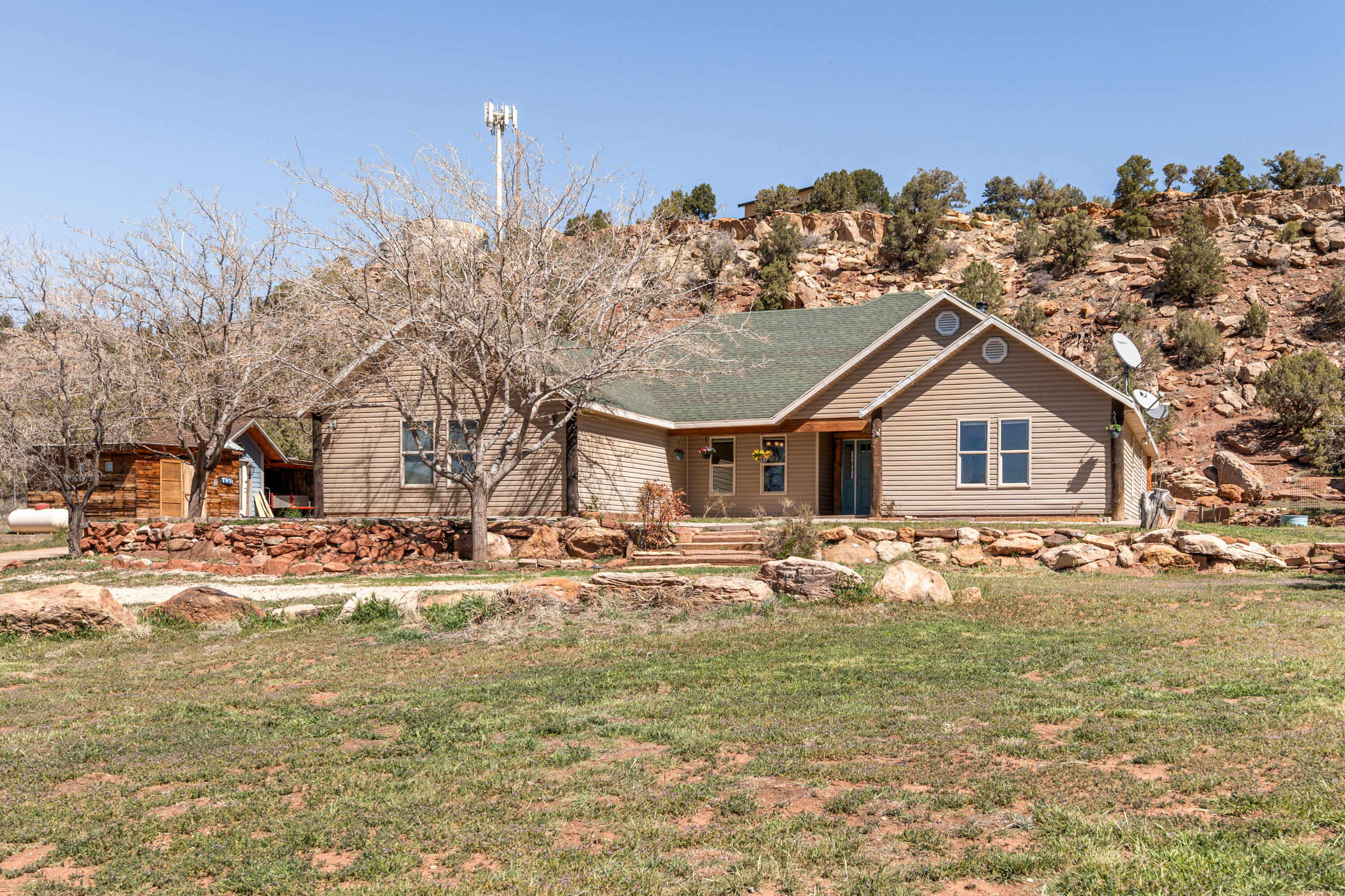APPLE VALLEY RANCH - Residential
