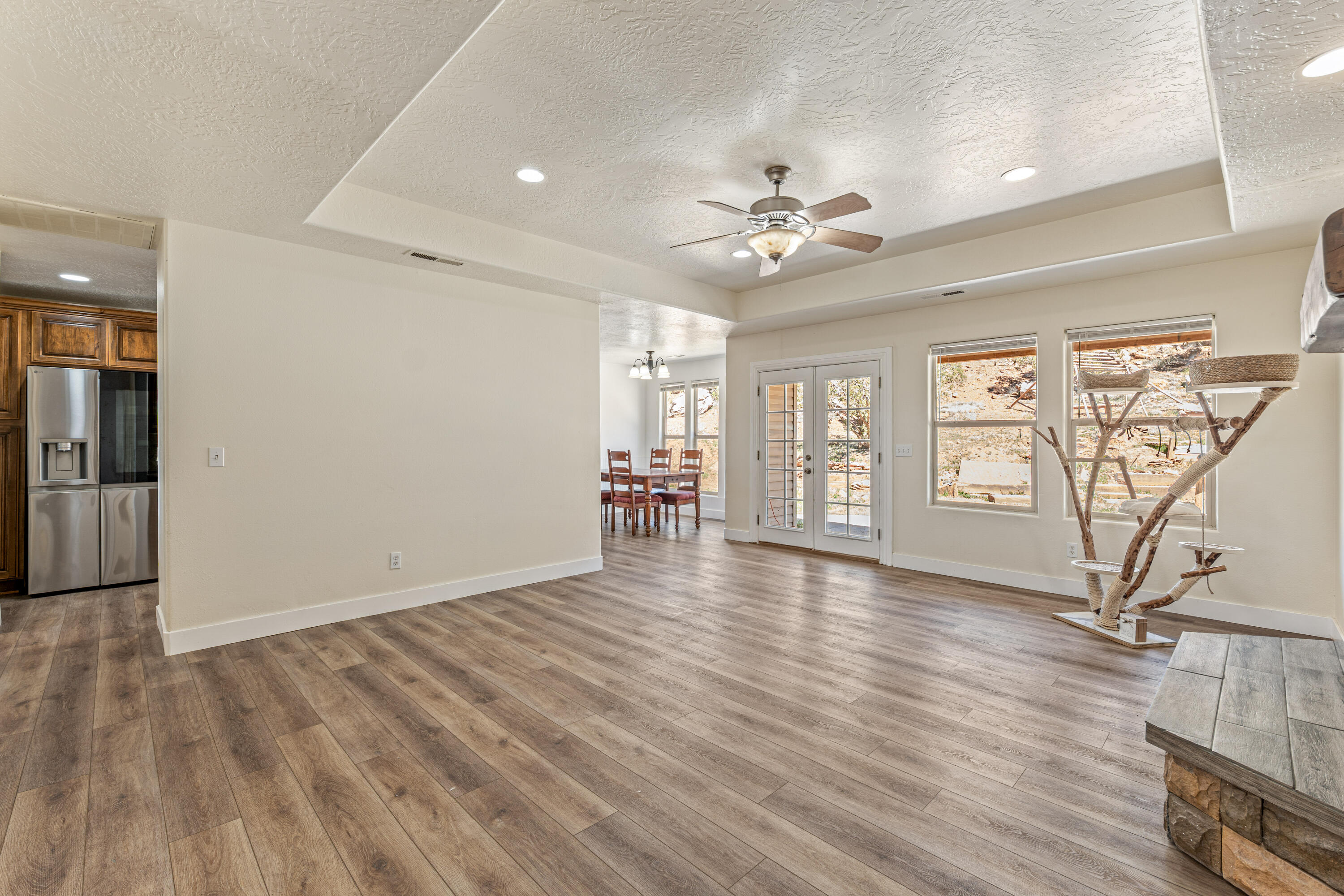 APPLE VALLEY RANCH - Residential