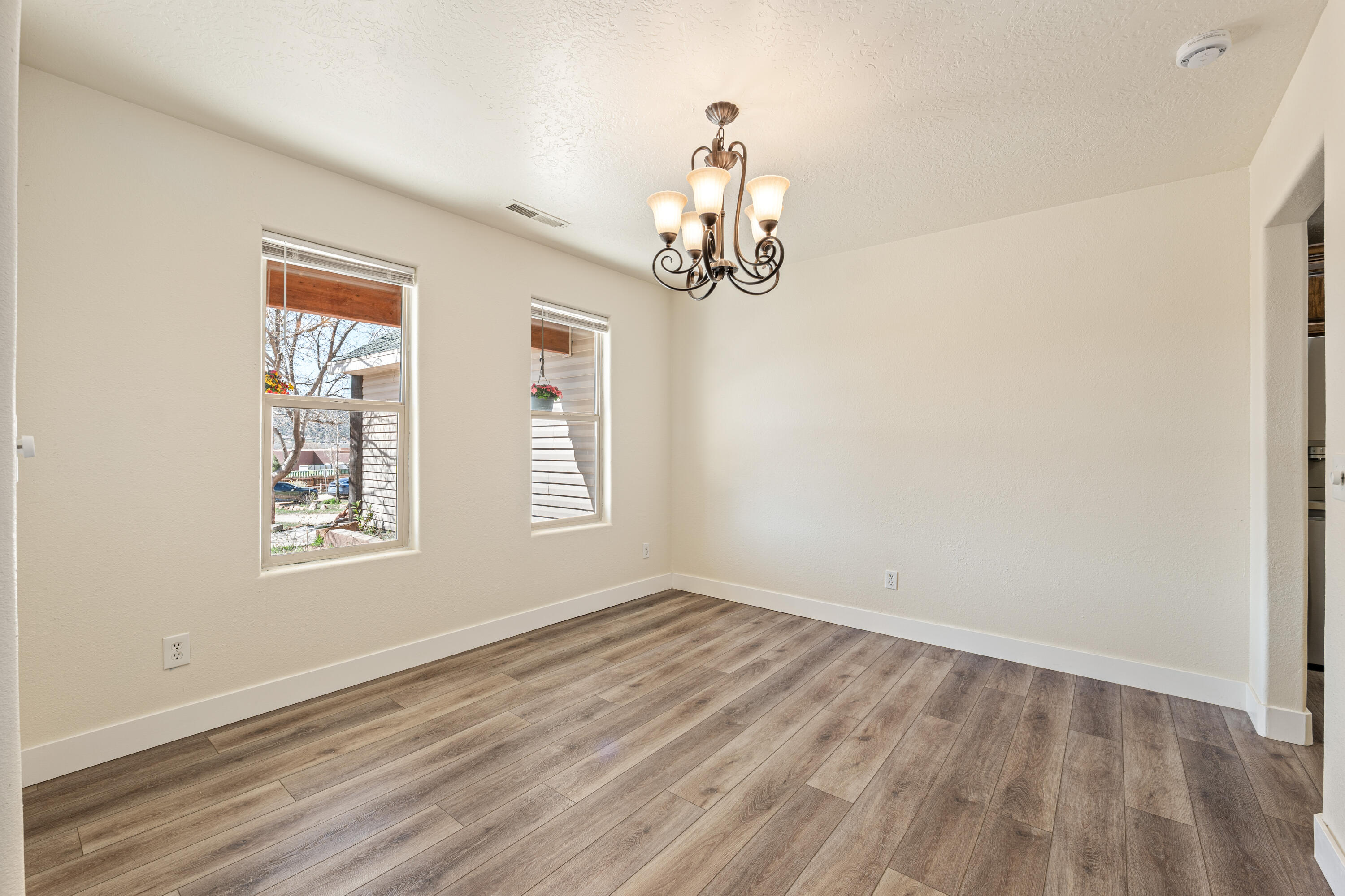 APPLE VALLEY RANCH - Residential