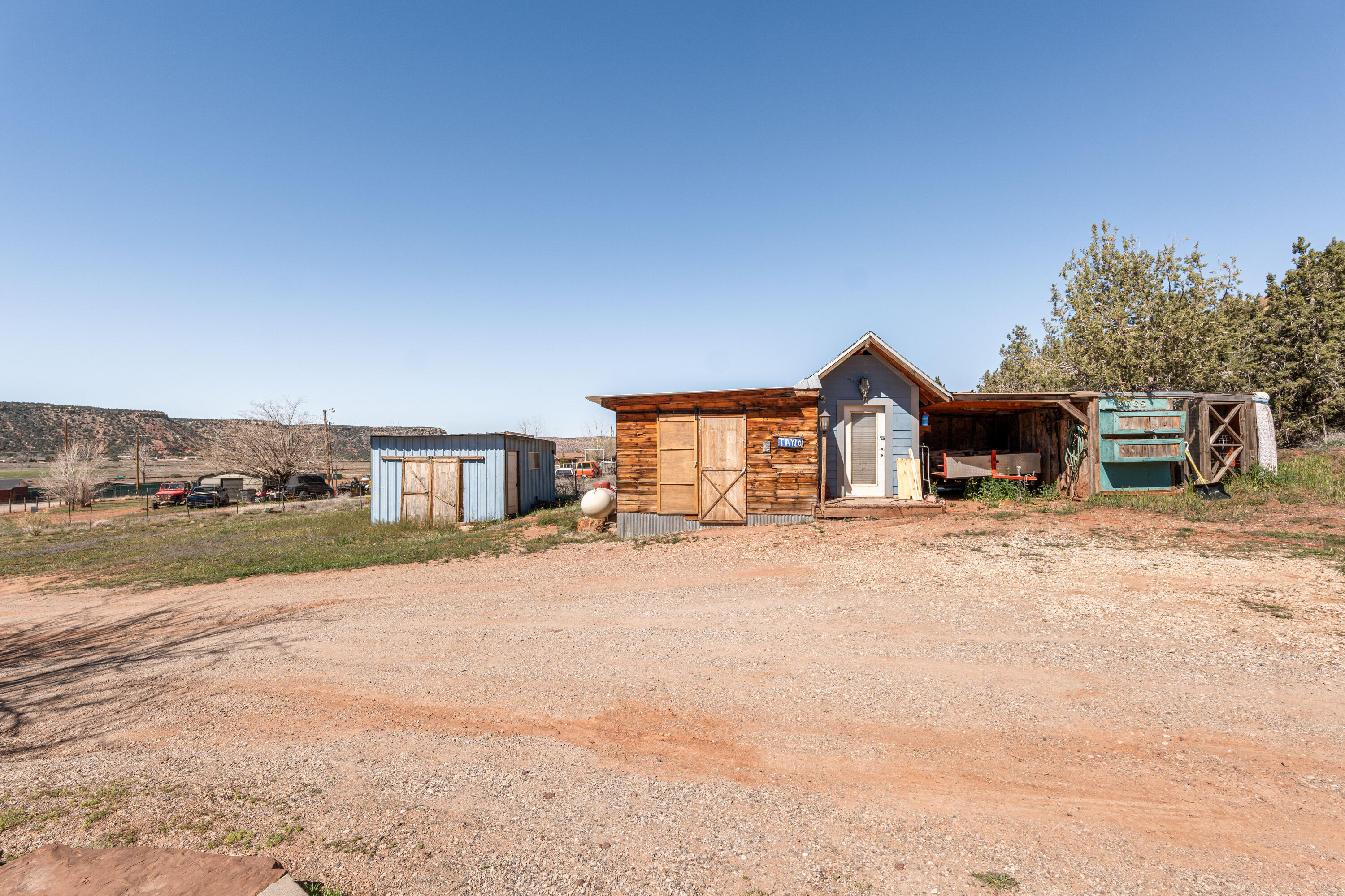 APPLE VALLEY RANCH - Residential