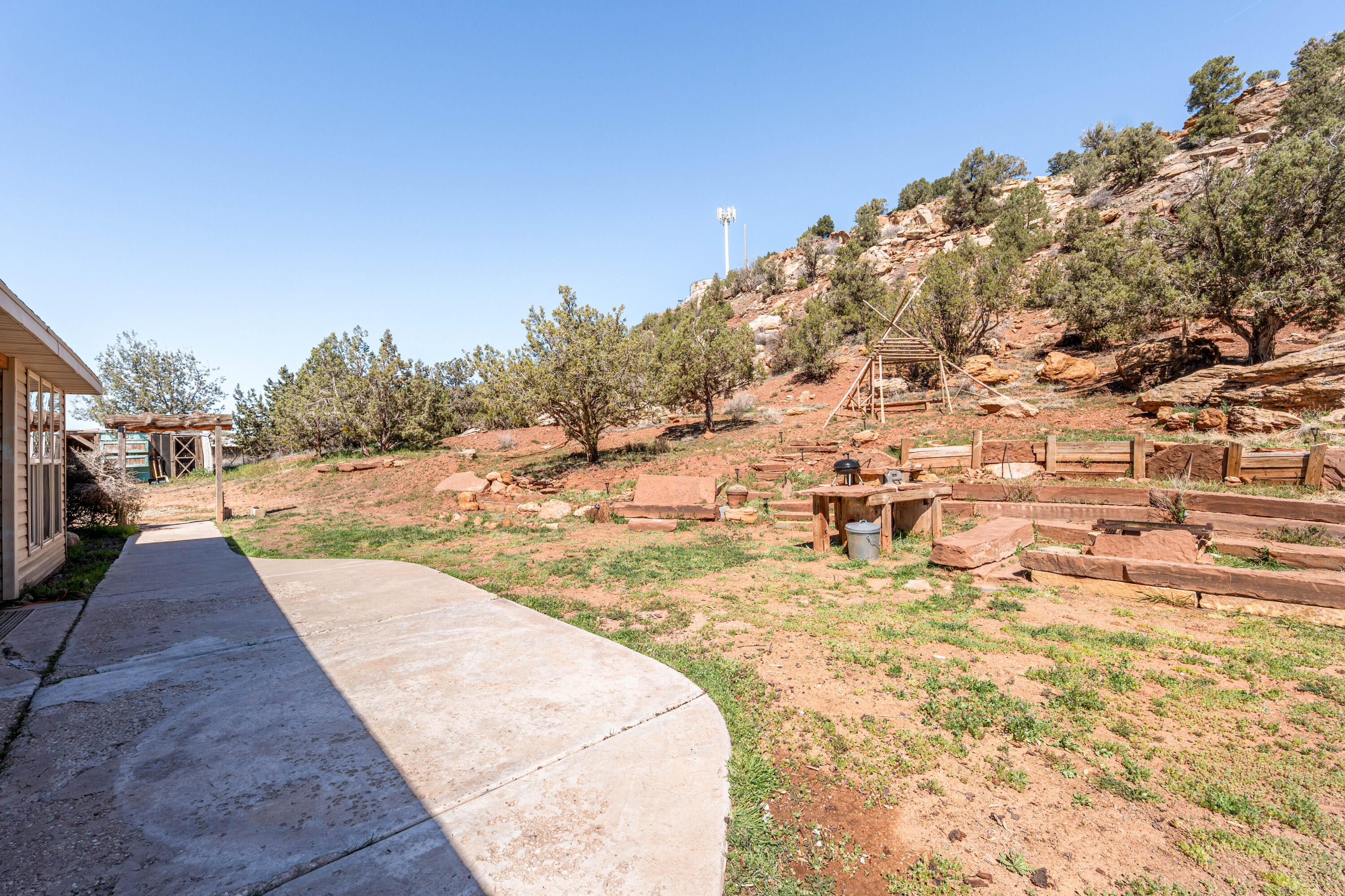 APPLE VALLEY RANCH - Residential