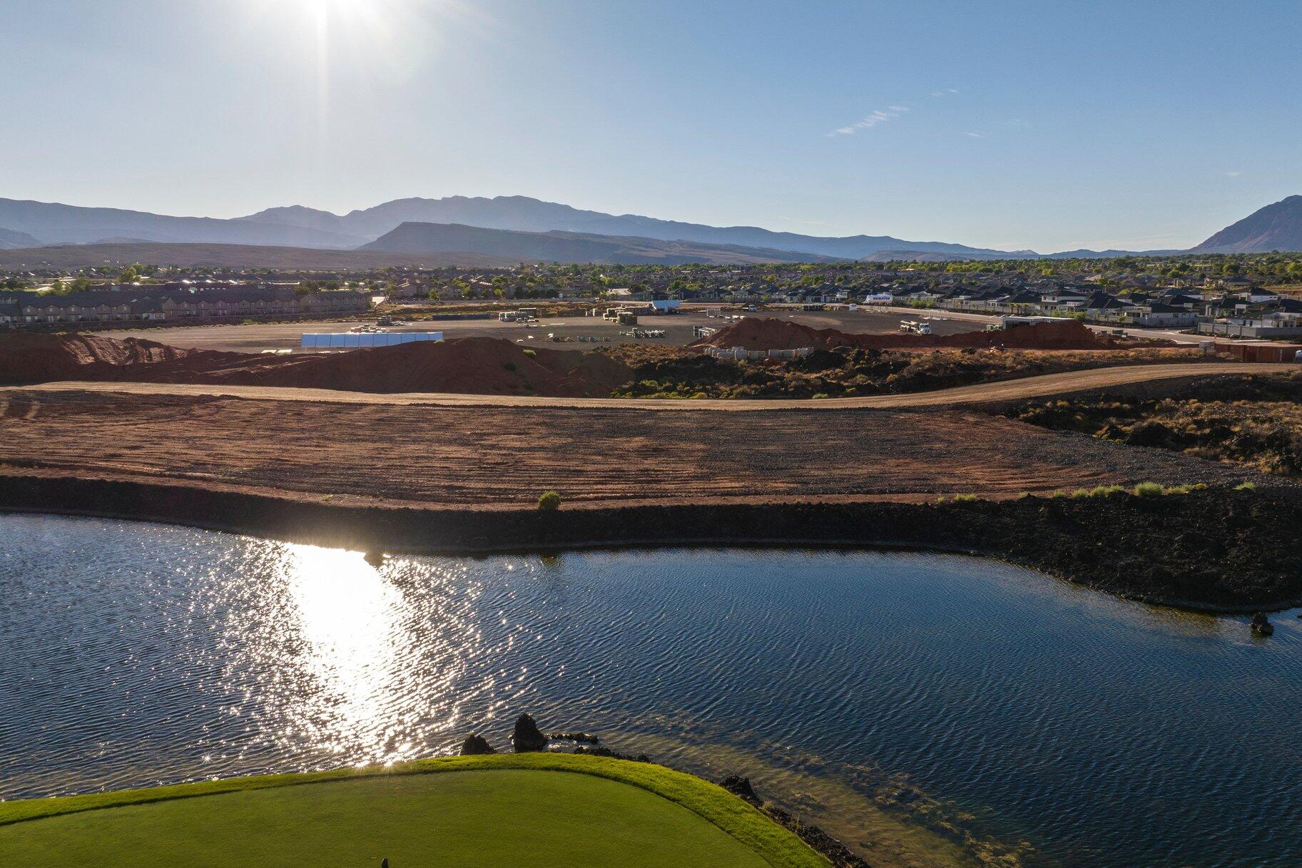 SILVER REEF AT BLACK DESERT - Land