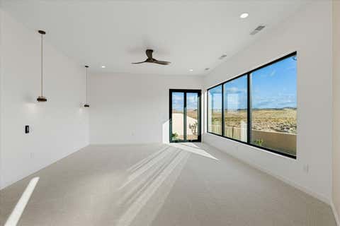 Tiny photo for 147 N Westgate Hills DR, Washington, UT 84780 (MLS # 26-272916)