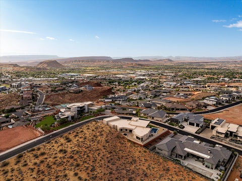 Tiny photo for 147 N Westgate Hills DR, Washington, UT 84780 (MLS # 26-272916)