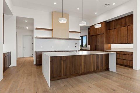 Tiny photo for 147 N Westgate Hills DR, Washington, UT 84780 (MLS # 26-272916)