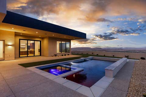 Tiny photo for 147 N Westgate Hills DR, Washington, UT 84780 (MLS # 26-272916)