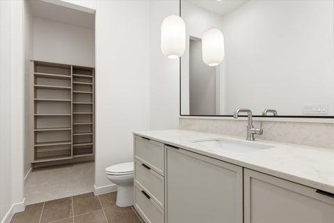 Tiny photo for 147 N Westgate Hills DR, Washington, UT 84780 (MLS # 26-272916)